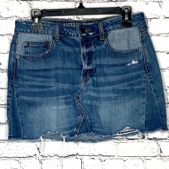 American Eagle Outfitters Dresses & Skirts - American Eagle Outfitters Women’s 8 Denim Mini Skirt